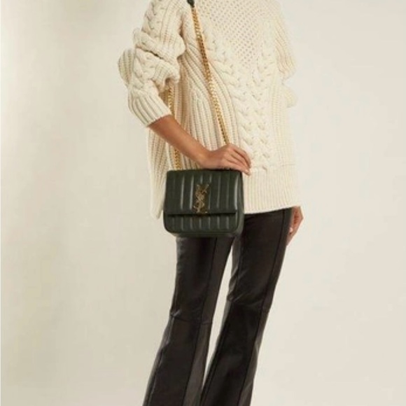 Saint Laurent Shoulder Vicky Medium Matelasse - Picture 9 of 9